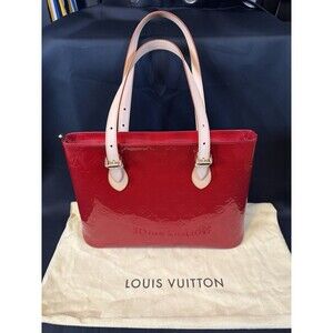 Louis Vuitton Brentwood Handbag Monogram Vernis